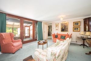 Drawing Room- click for photo gallery